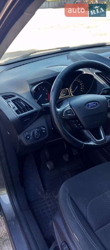 Внедорожник / Кроссовер Ford Kuga 2017 в Переяславе