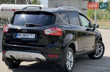 Внедорожник / Кроссовер Ford Kuga 2012 в 