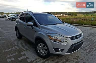 Внедорожник / Кроссовер Ford Kuga 2010 в 