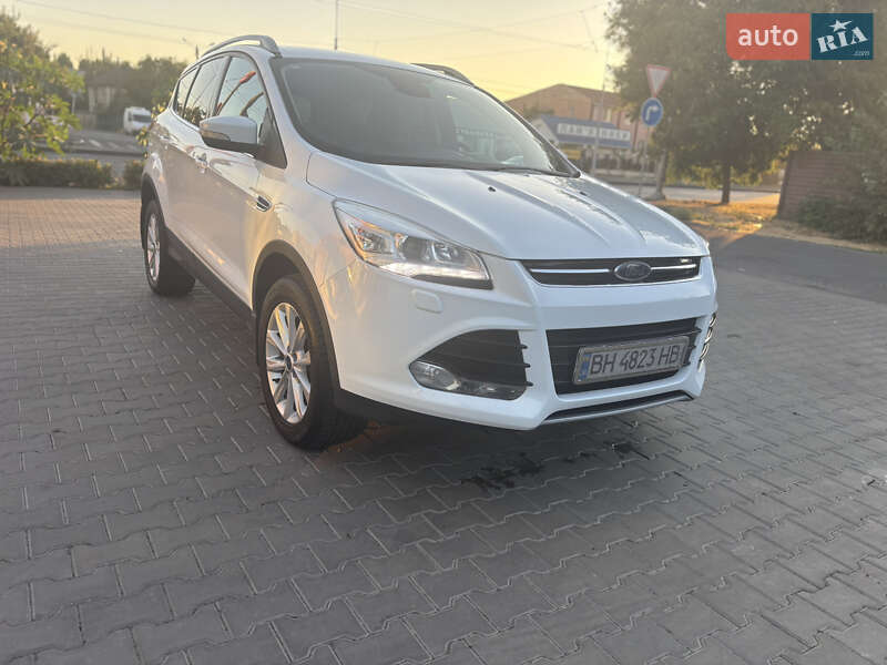 Ford Kuga 2015