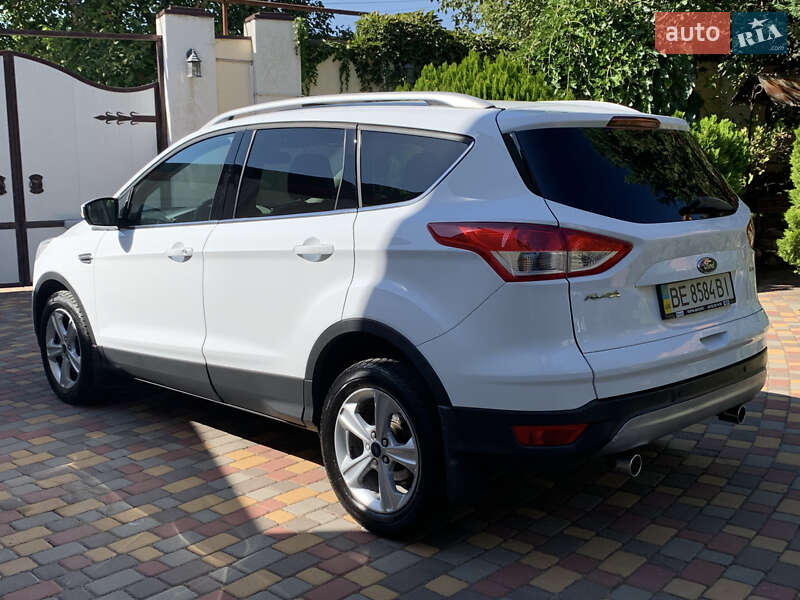 Внедорожник / Кроссовер Ford Kuga 2013 в Николаеве