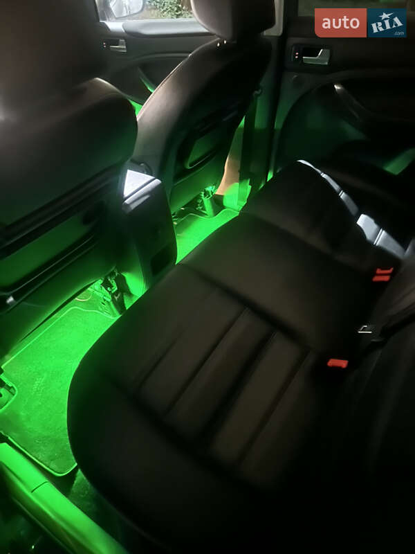 Внедорожник / Кроссовер Ford Kuga 2012 в Днепре