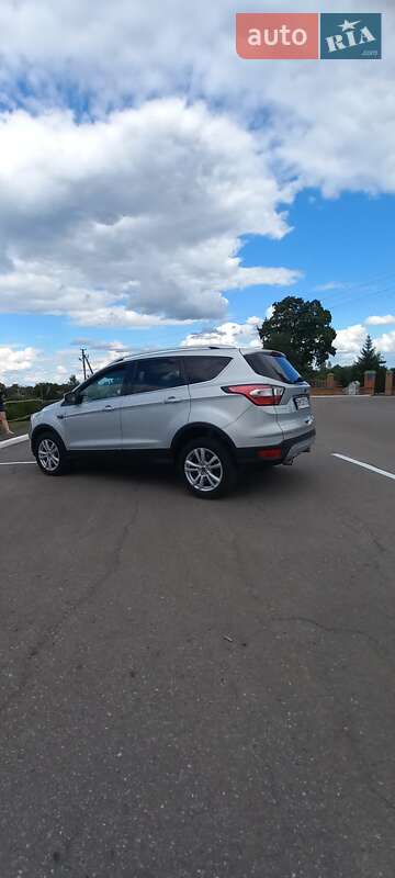 Внедорожник / Кроссовер Ford Kuga 2019 в Ромнах фото 33 Внедорожник / Кроссовер Ford Kuga 2019 в Ромнах