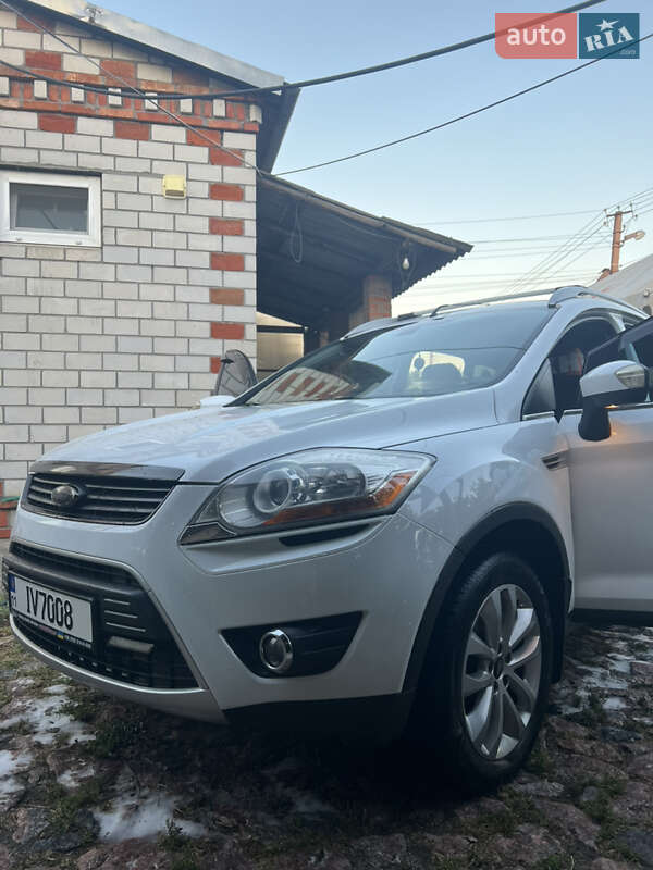 Внедорожник / Кроссовер Ford Kuga 2010 в Кобеляках