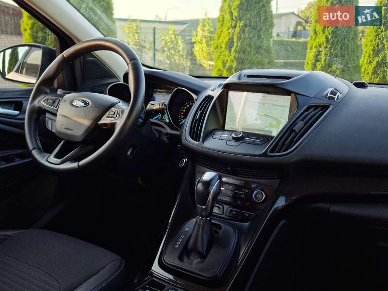 Внедорожник / Кроссовер Ford Kuga 2017 в Виннице фото 67 Внедорожник / Кроссовер Ford Kuga 2017 в Виннице