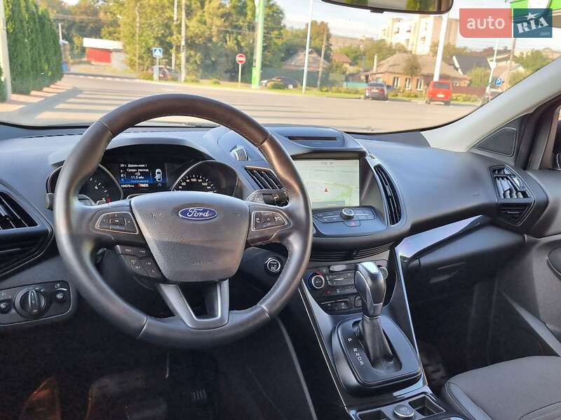 Внедорожник / Кроссовер Ford Kuga 2017 в Виннице фото 60 Внедорожник / Кроссовер Ford Kuga 2017 в Виннице