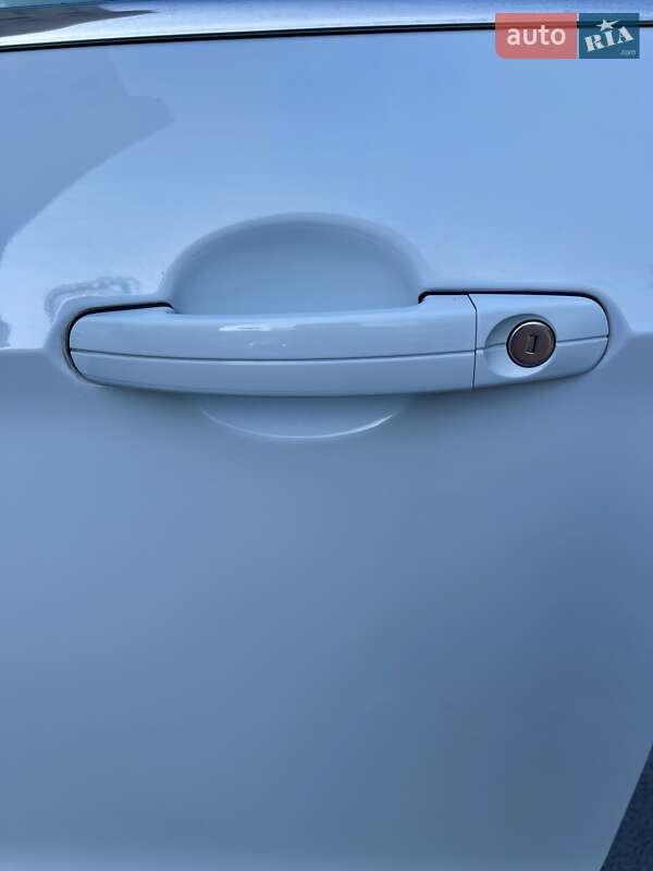 Внедорожник / Кроссовер Ford Kuga 2016 в Тернополе