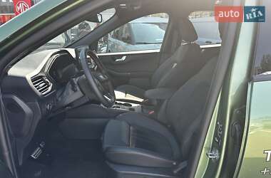 Внедорожник / Кроссовер Ford Kuga 2024 в 