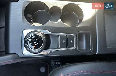 Внедорожник / Кроссовер Ford Kuga 2024 в 
