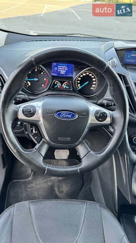Внедорожник / Кроссовер Ford Kuga 2014 в Тернополе