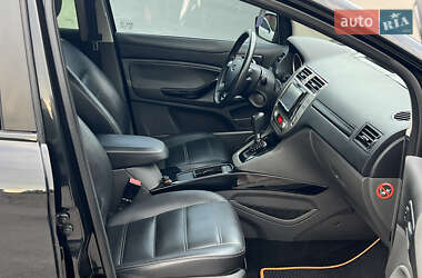Внедорожник / Кроссовер Ford Kuga 2011 в 