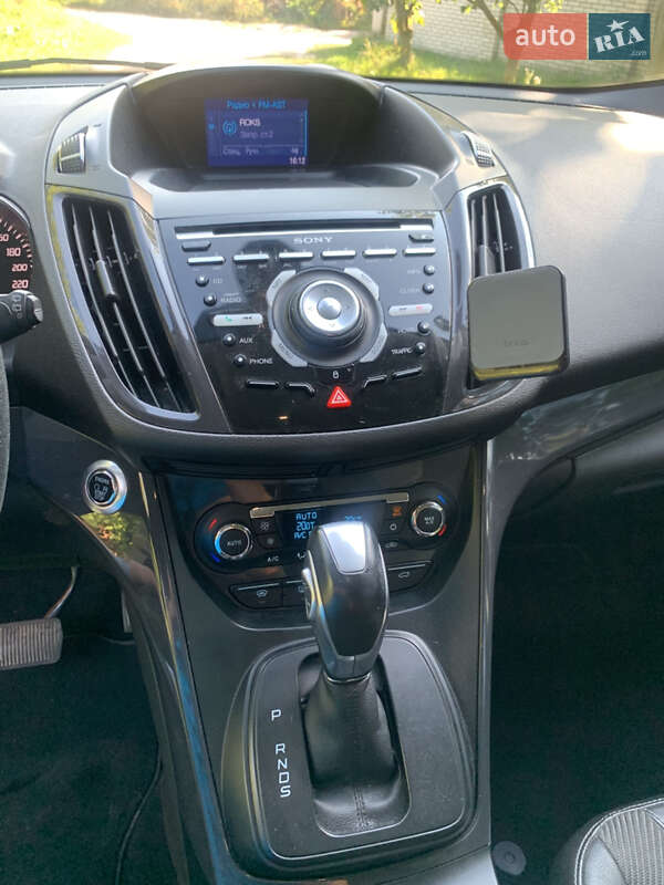 Внедорожник / Кроссовер Ford Kuga 2015 в Львове фото 8 Внедорожник / Кроссовер Ford Kuga 2015 в Львове