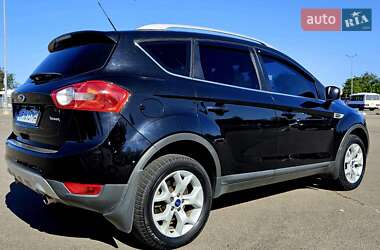 Внедорожник / Кроссовер Ford Kuga 2011 в 