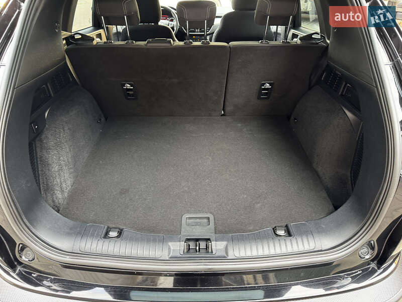 Внедорожник / Кроссовер Ford Kuga 2021 в Бродах