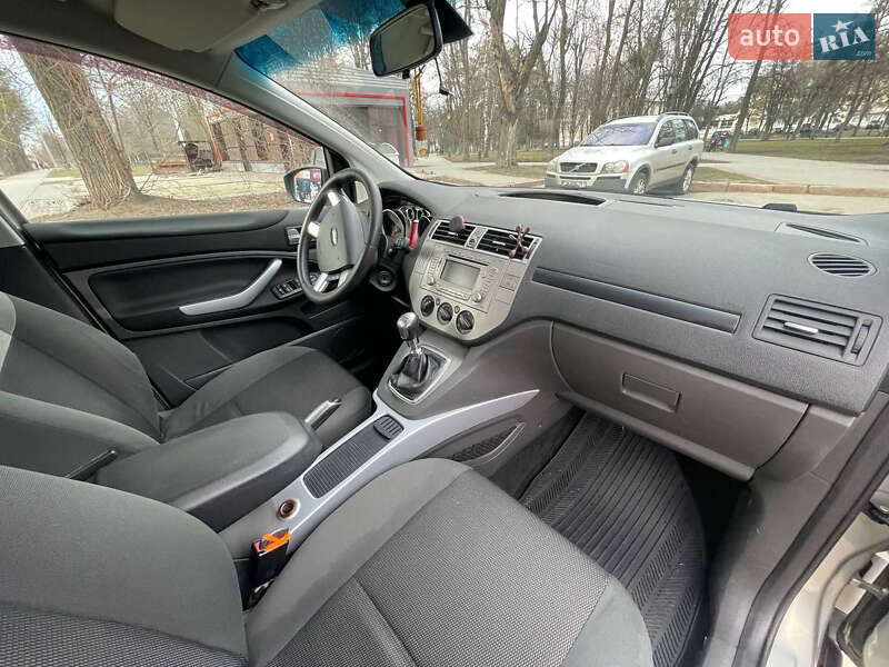 Внедорожник / Кроссовер Ford Kuga 2009 в Харькове