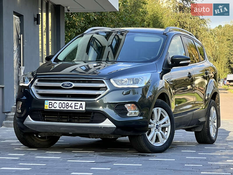 Внедорожник / Кроссовер Ford Kuga 2017 в Трускавце фото 9 Внедорожник / Кроссовер Ford Kuga 2017 в Трускавце