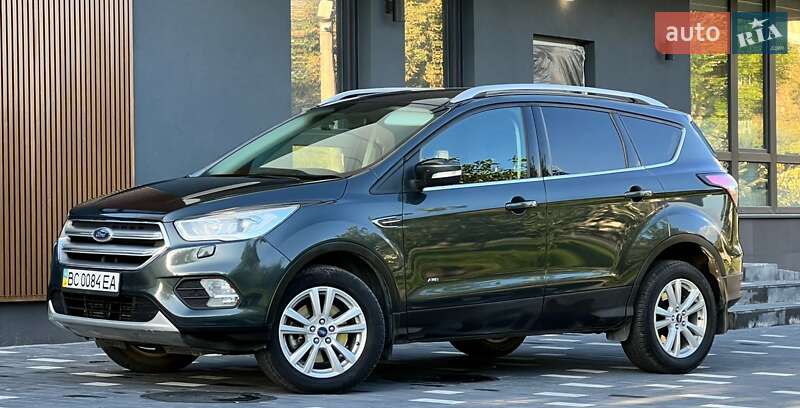 Внедорожник / Кроссовер Ford Kuga 2017 в Трускавце фото 11 Внедорожник / Кроссовер Ford Kuga 2017 в Трускавце