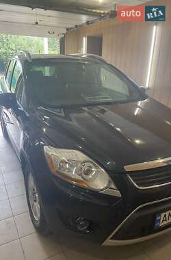 Внедорожник / Кроссовер Ford Kuga 2012 в Харькове