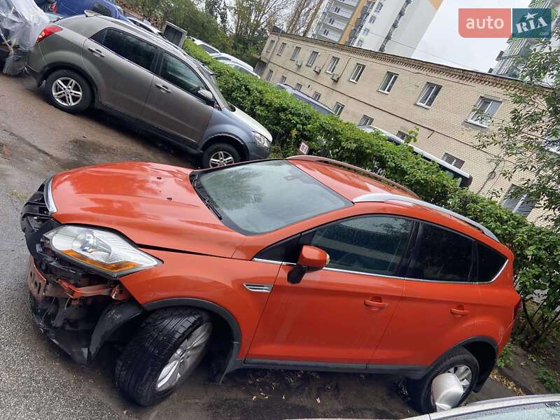 Внедорожник / Кроссовер Ford Kuga 2011 в Киеве