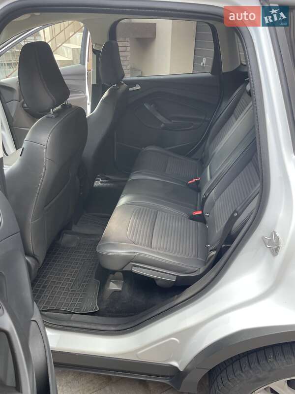 Внедорожник / Кроссовер Ford Kuga 2019 в Киеве фото 9 Внедорожник / Кроссовер Ford Kuga 2019 в Киеве