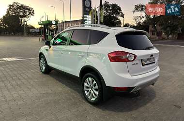 Внедорожник / Кроссовер Ford Kuga 2010 в 