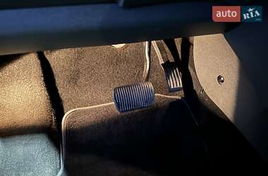 Внедорожник / Кроссовер Ford Kuga 2010 в 