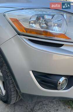 Внедорожник / Кроссовер Ford Kuga 2011 в 