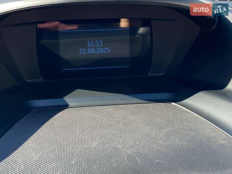 Внедорожник / Кроссовер Ford Kuga 2013 в Киеве