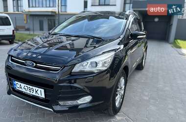 Внедорожник / Кроссовер Ford Kuga 2013 в 