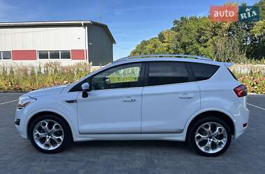 Внедорожник / Кроссовер Ford Kuga 2011 в 