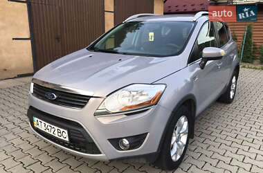 Внедорожник / Кроссовер Ford Kuga 2011 в Косове