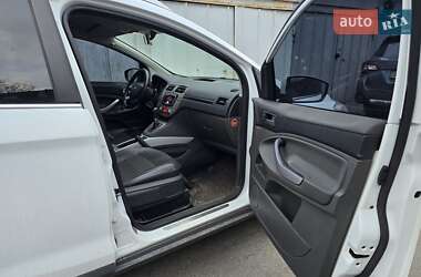 Позашляховик / Кросовер Ford Kuga 2010 в 