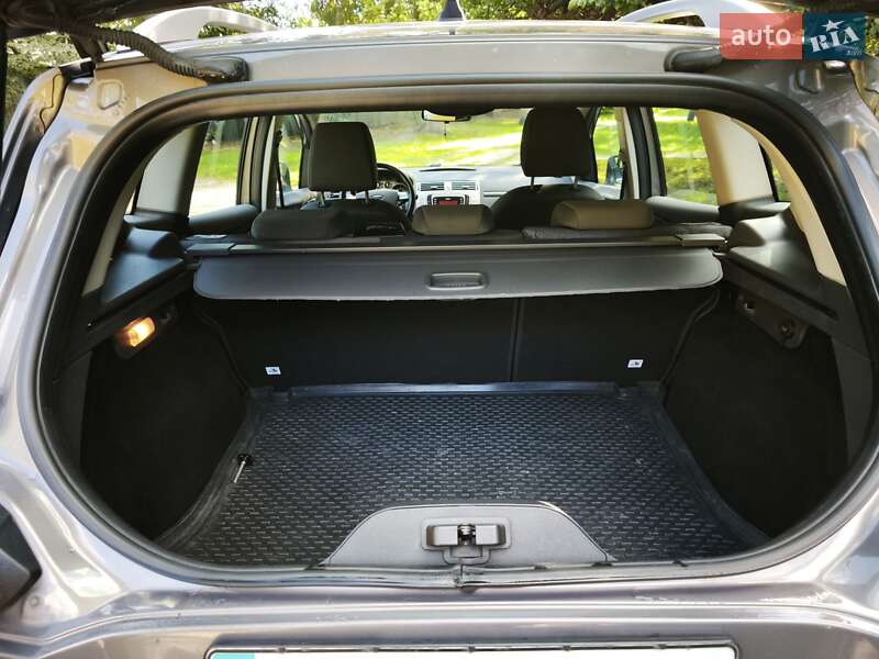 Внедорожник / Кроссовер Ford Kuga 2012 в Киеве