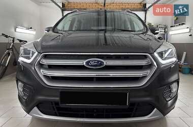 Внедорожник / Кроссовер Ford Kuga 2019 в Виннице