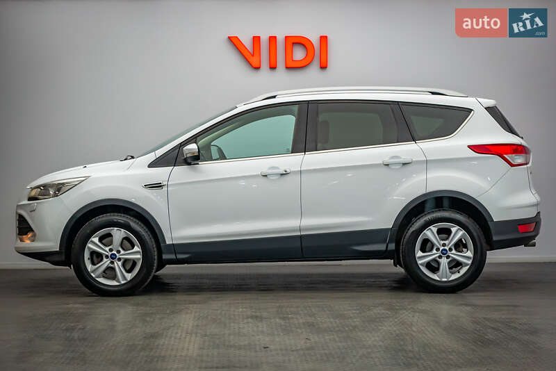 Внедорожник / Кроссовер Ford Kuga 2016 в Киеве