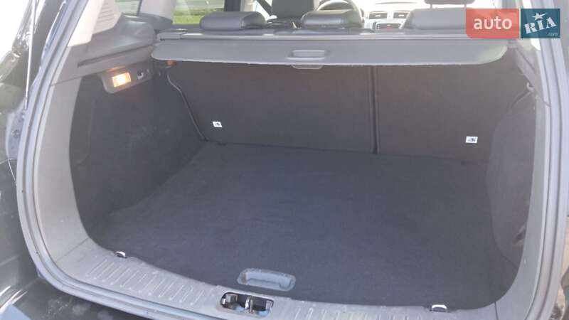Внедорожник / Кроссовер Ford Kuga 2010 в Стрые