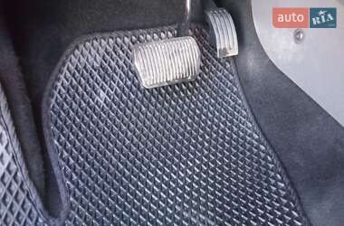Внедорожник / Кроссовер Ford Kuga 2010 в 