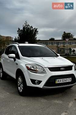 Внедорожник / Кроссовер Ford Kuga 2012 в Харькове