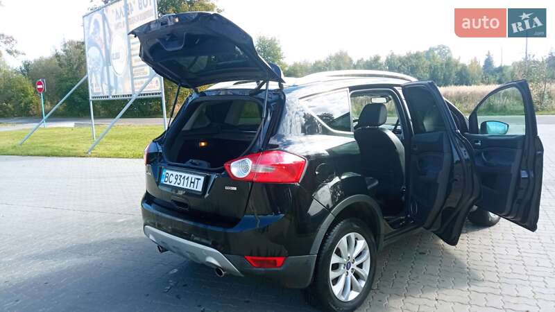 Внедорожник / Кроссовер Ford Kuga 2010 в Стрые