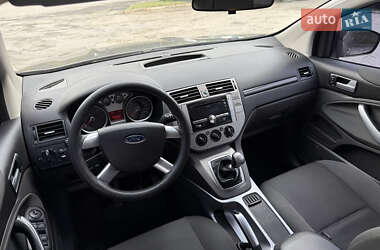 Внедорожник / Кроссовер Ford Kuga 2011 в 