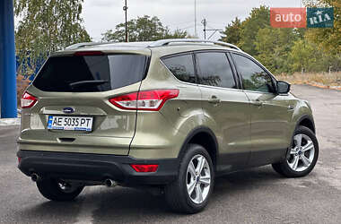 Внедорожник / Кроссовер Ford Kuga 2013 в 