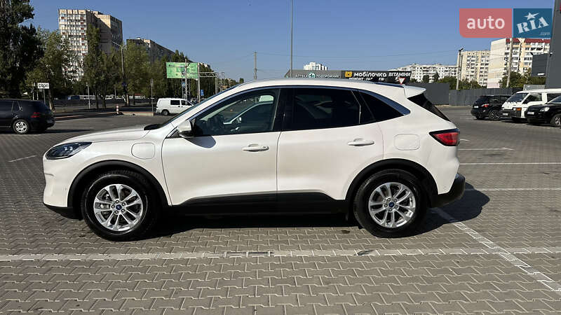 Внедорожник / Кроссовер Ford Kuga 2021 в Одессе