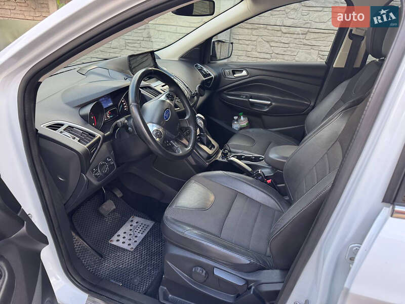 Внедорожник / Кроссовер Ford Kuga 2013 в Запорожье