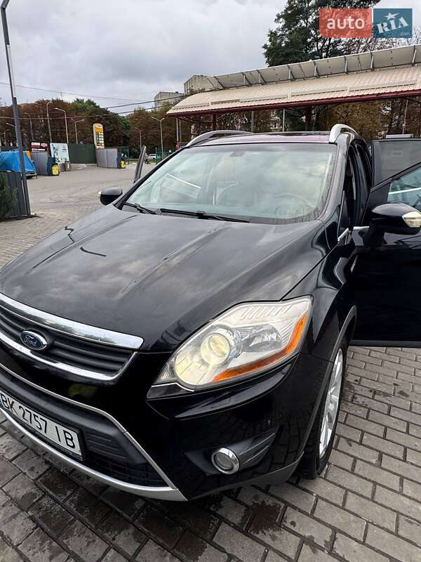 Внедорожник / Кроссовер Ford Kuga 2008 в Ровно