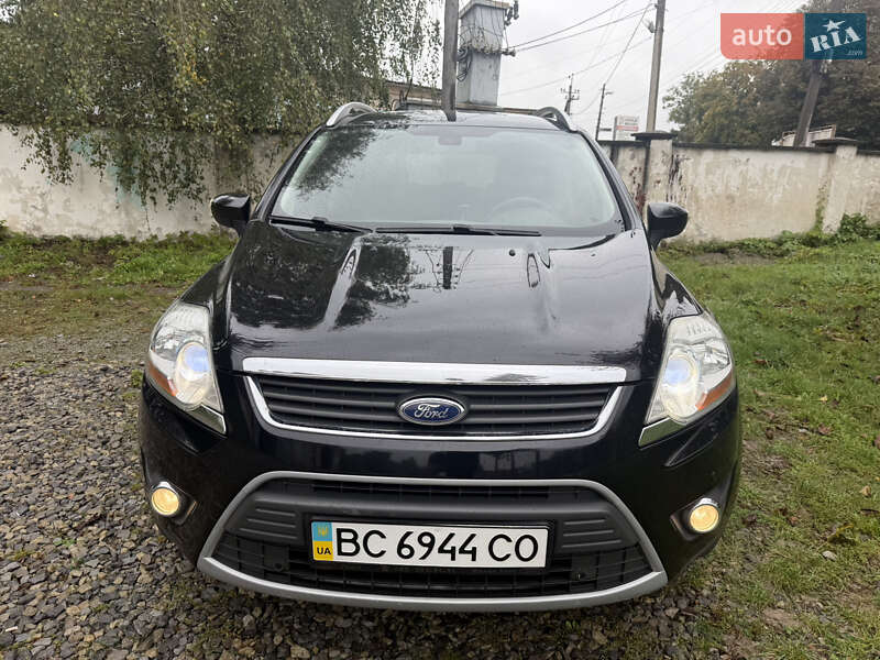 Внедорожник / Кроссовер Ford Kuga 2011 в 
