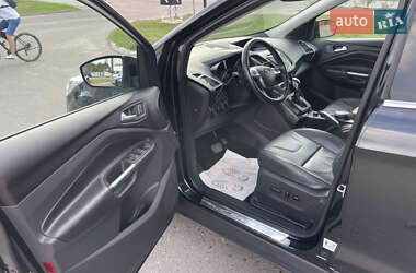 Внедорожник / Кроссовер Ford Kuga 2014 в 
