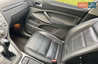 Внедорожник / Кроссовер Ford Kuga 2011 в 
