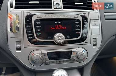 Внедорожник / Кроссовер Ford Kuga 2010 в 