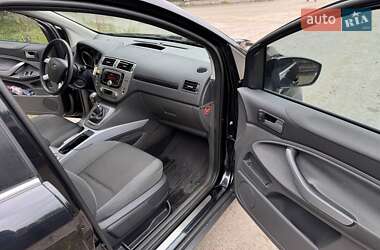 Внедорожник / Кроссовер Ford Kuga 2010 в 