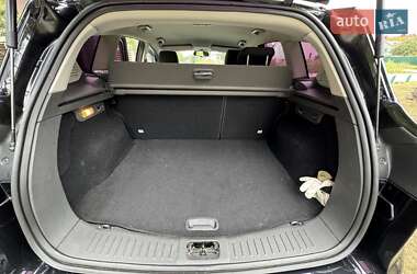 Внедорожник / Кроссовер Ford Kuga 2010 в 